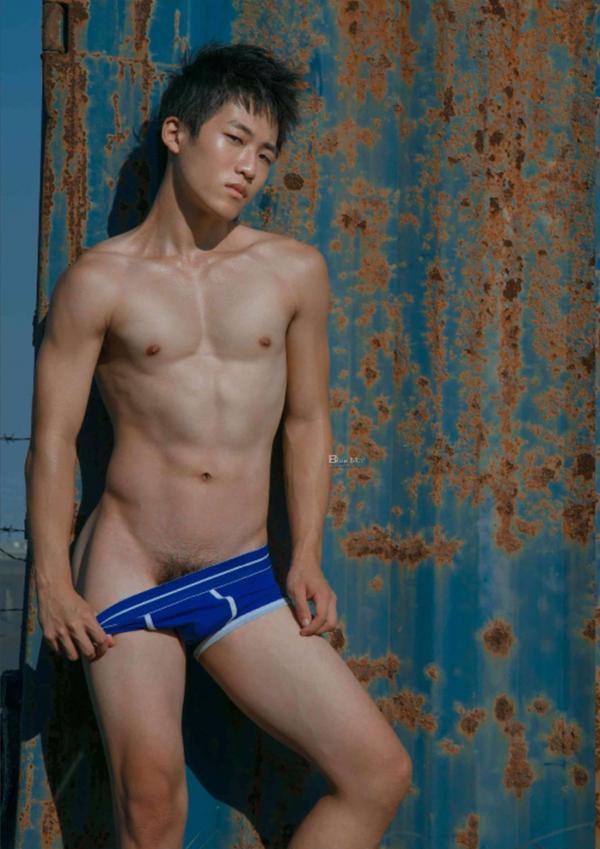 PHOTO-SET-Whoseman-1-吳敵警長來囉~~~我的靴子裡有蛇